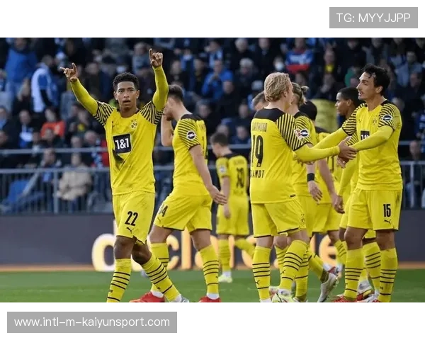 欧冠尤文1-1多特，老妇人虎落平阳，大黄蜂稳扎稳打，尤文图斯对多特蒙德欧冠决赛